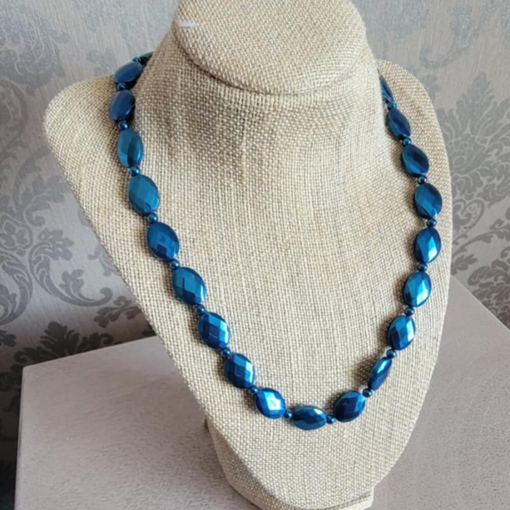 Blue Hematite Necklace - Picture 2 of 3
